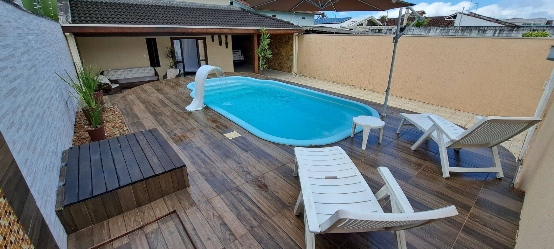 Sobrado, 4 quartos, 246 m² - Foto 1