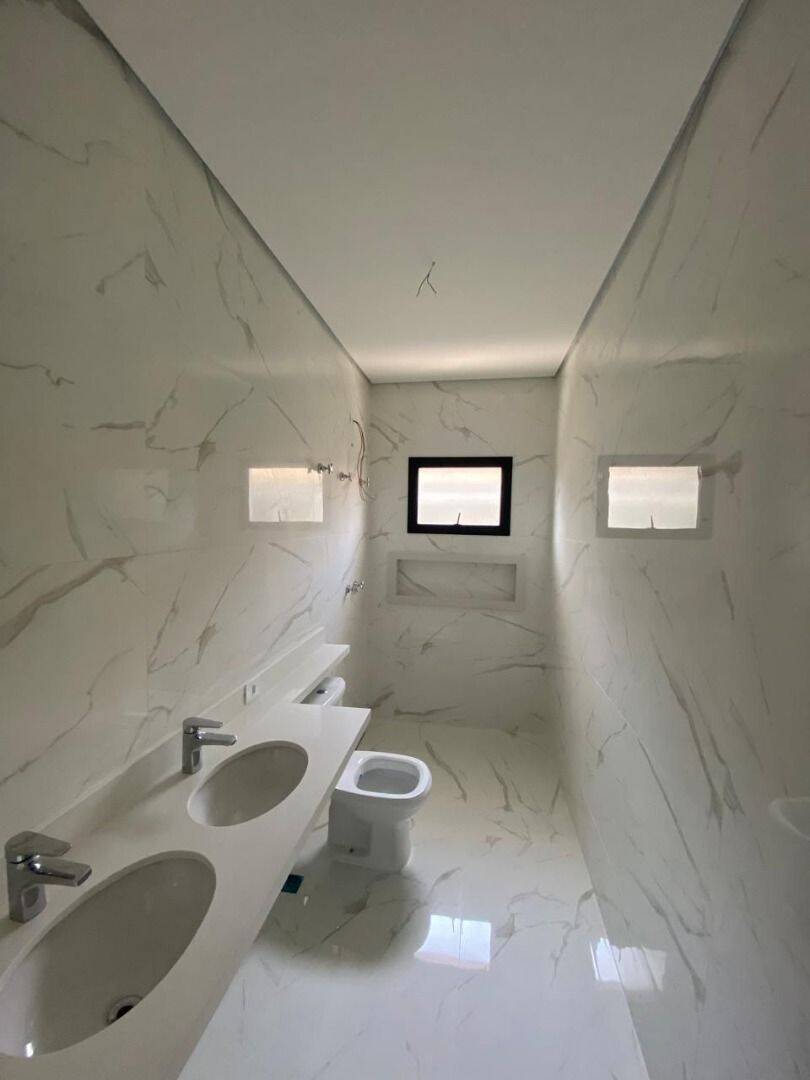 Casa, 3 quartos, 249 m² - Foto 21