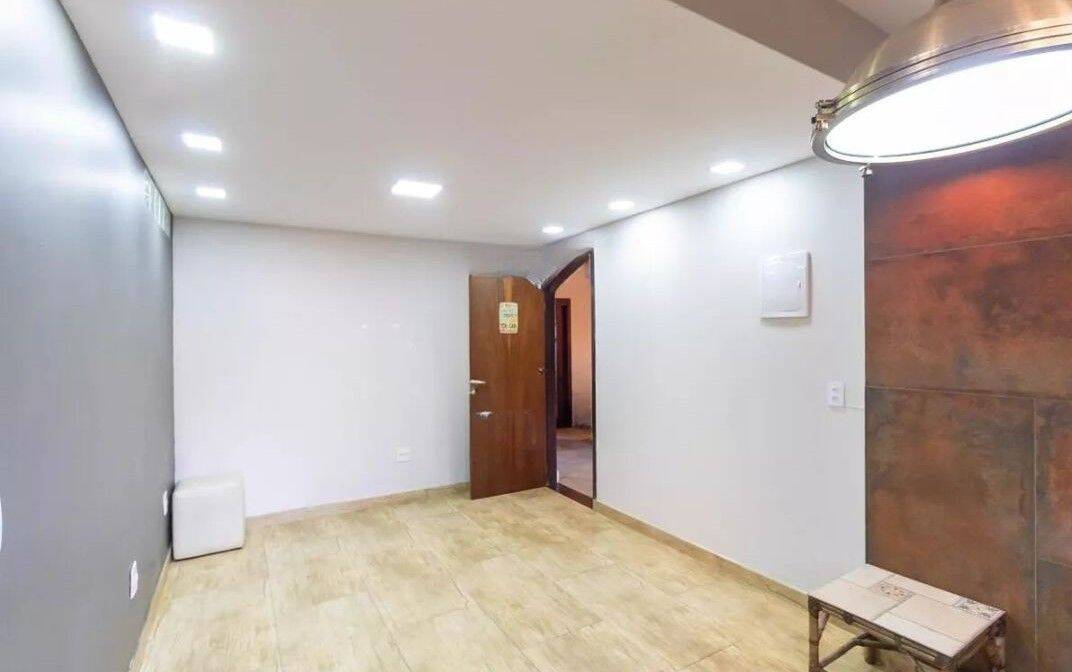 Casa, 3 quartos, 250 m² - Foto 27