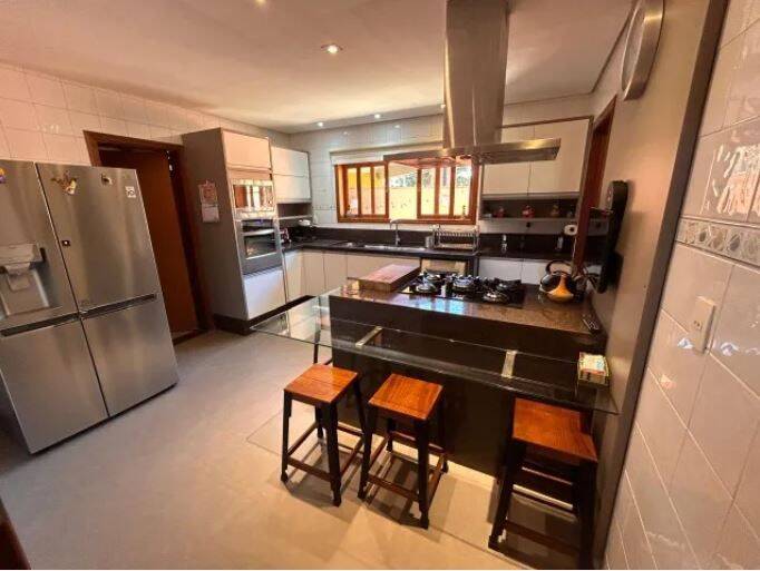 Casa, 3 quartos, 260 m² - Foto 8