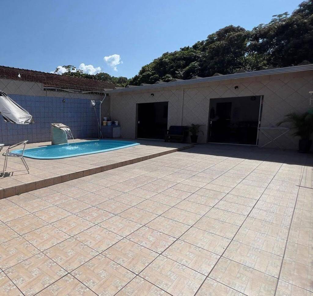 Casa, 2 quartos, 100 m² - Foto 1