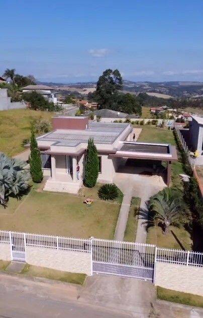 Chácara, 3 quartos, 1000 m² - Foto 1