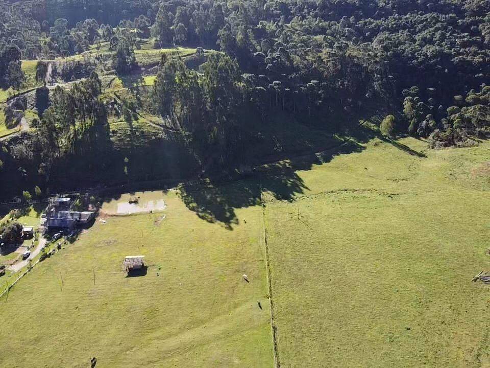 Terreno, 20 hectares - Foto 2