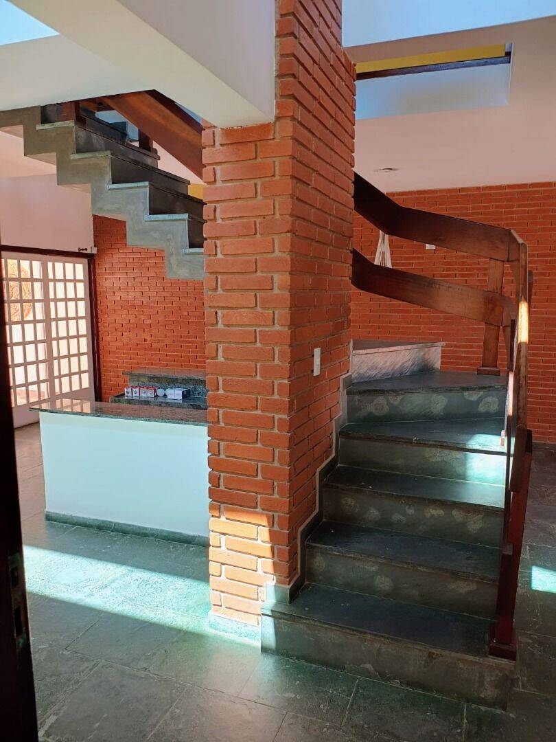 Sobrado, 6 quartos, 261 m² - Foto 14