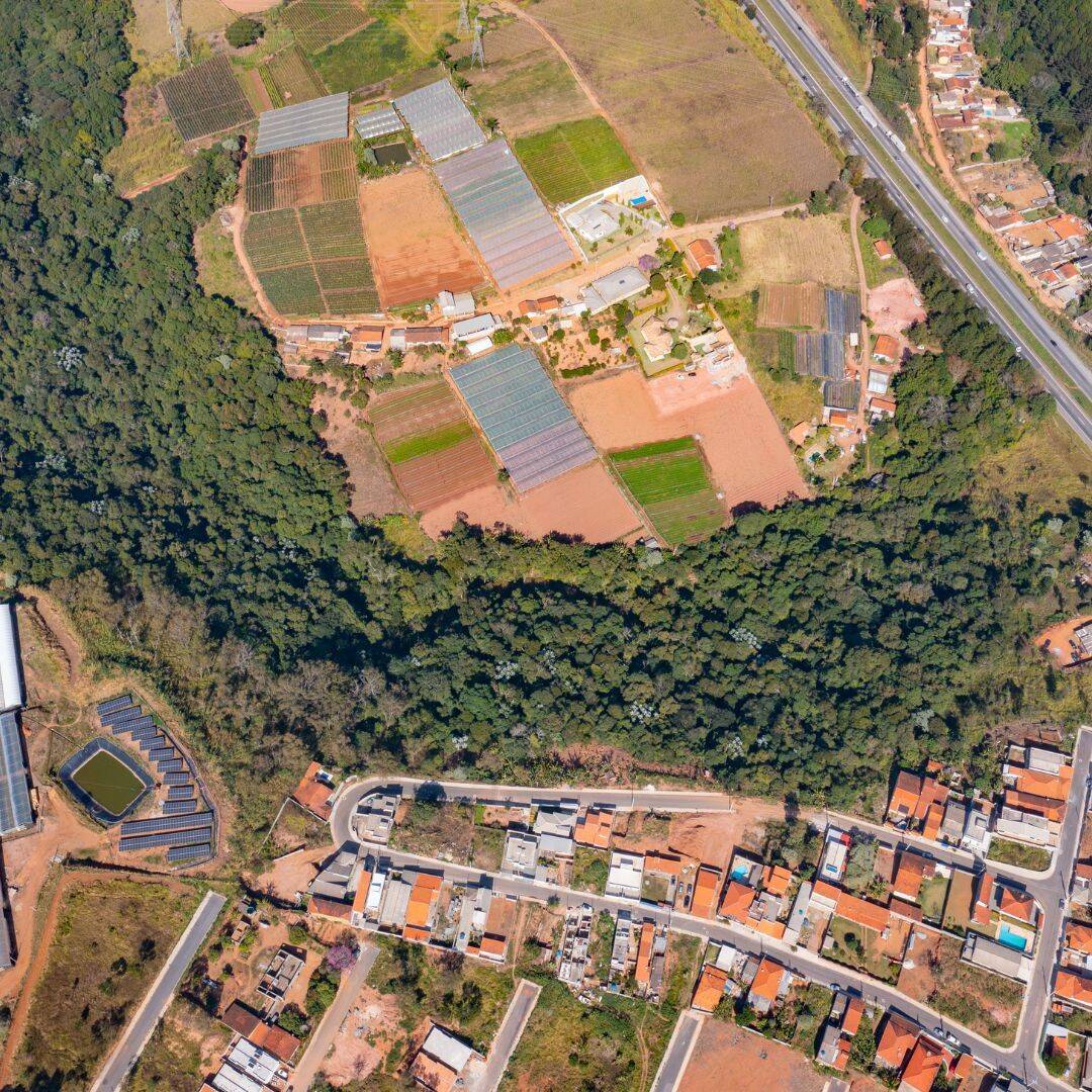 Prédio Inteiro - Foto 1