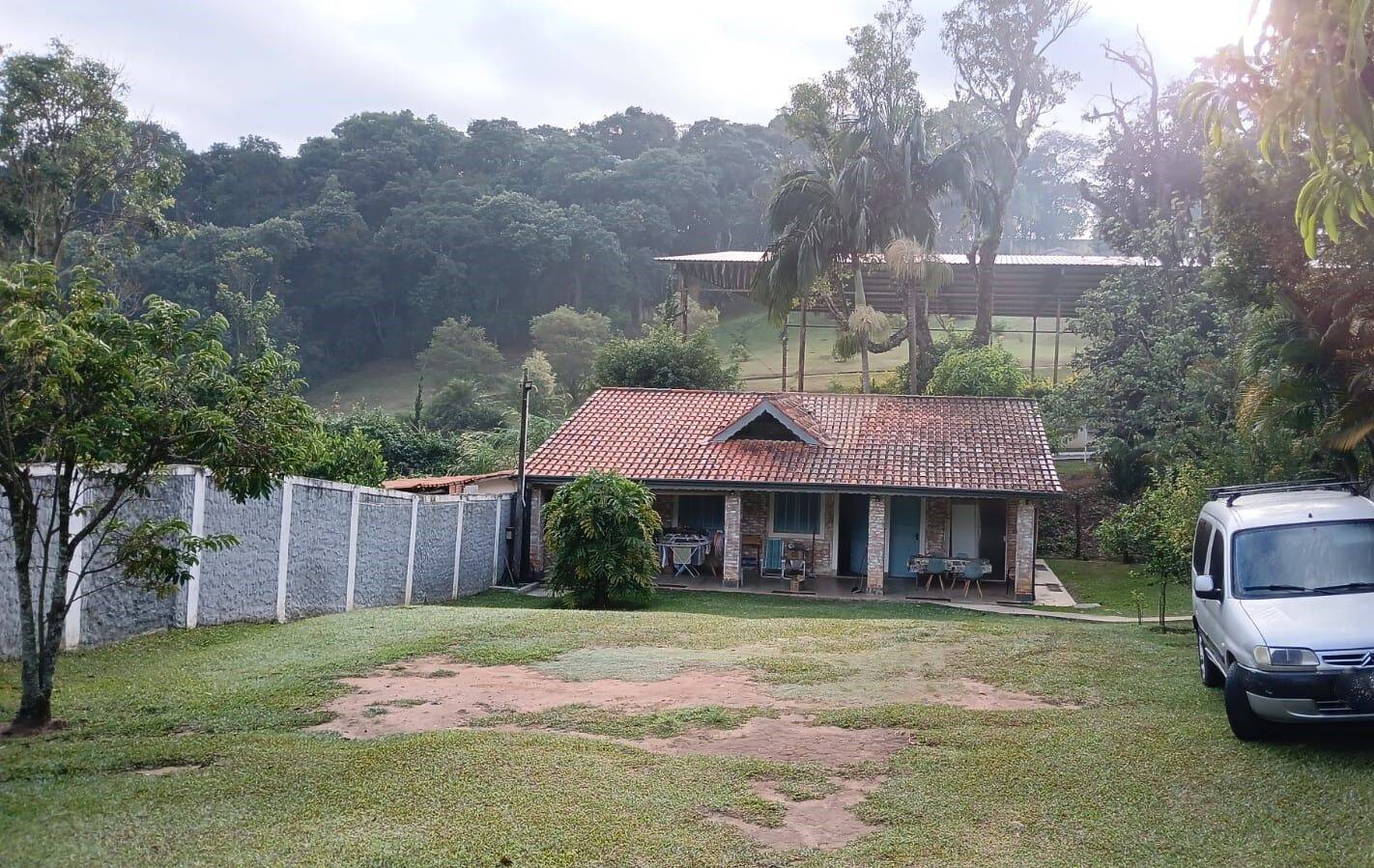 Chácara, 2 quartos, 810 m² - Foto 1