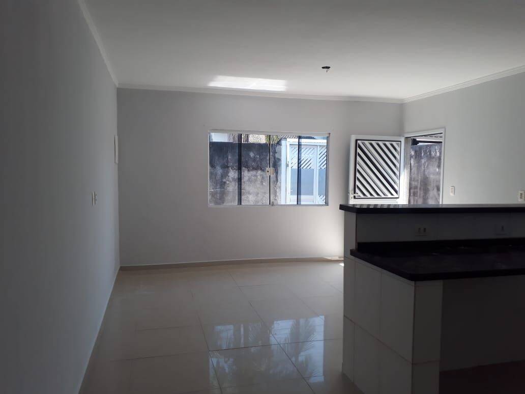 Casa, 3 quartos, 189 m² - Foto 2