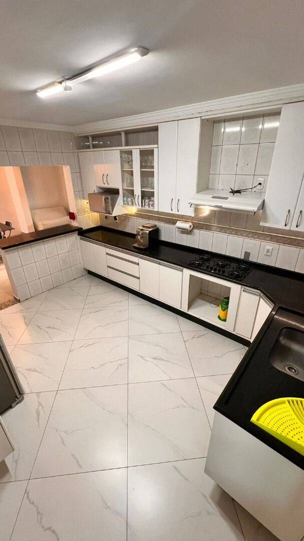 Casa, 4 quartos, 320 m² - Foto 31