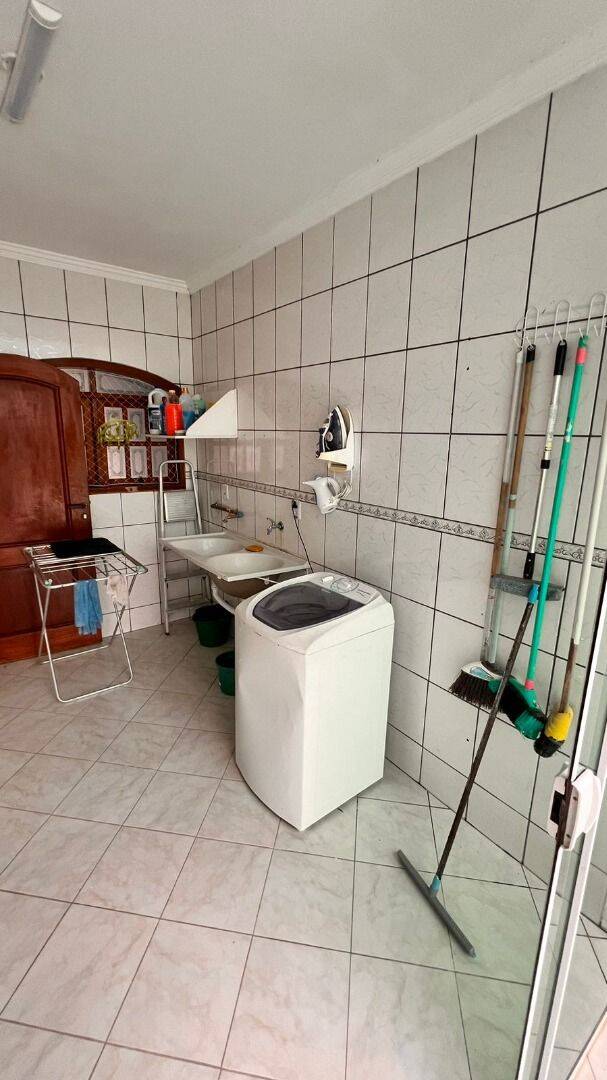 Casa, 4 quartos, 320 m² - Foto 32