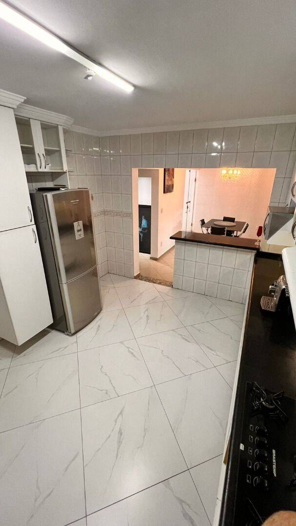 Casa, 4 quartos, 320 m² - Foto 46