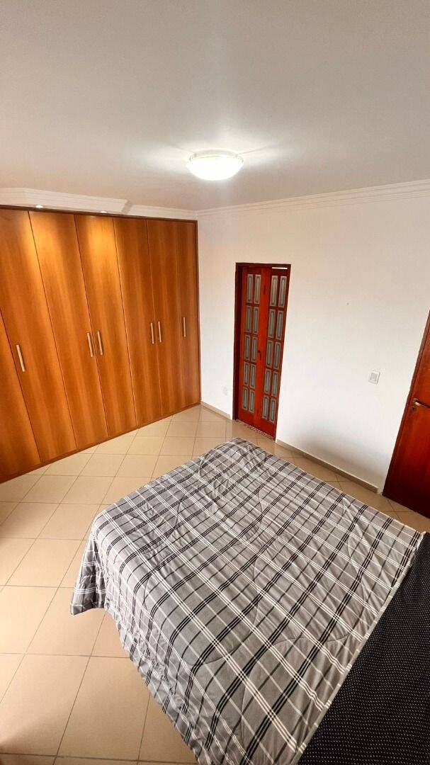 Casa, 4 quartos, 320 m² - Foto 55