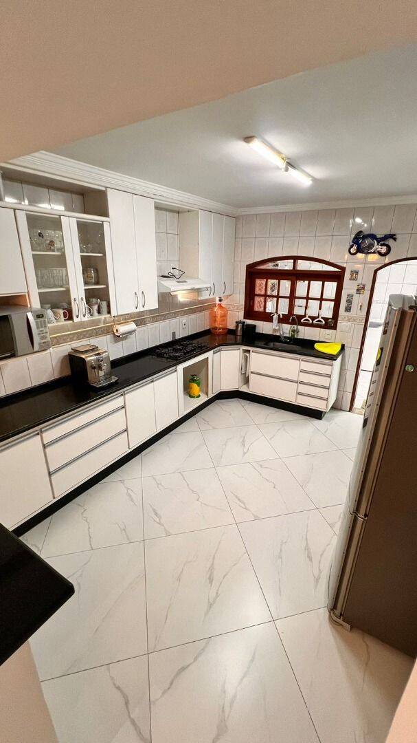 Casa, 4 quartos, 320 m² - Foto 61