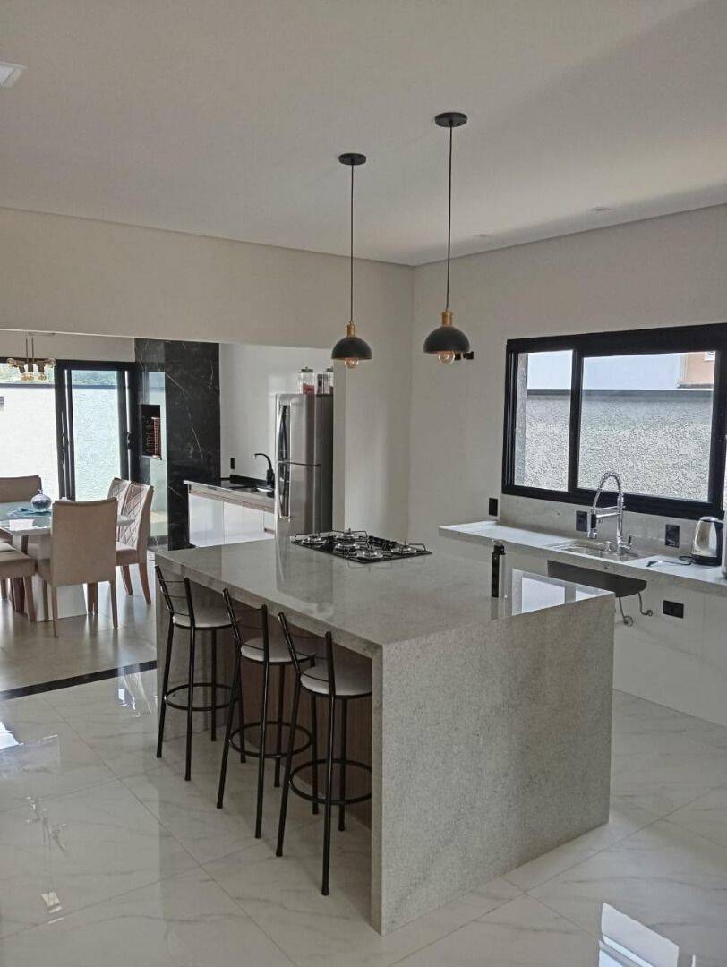 Casa, 3 quartos, 168 m² - Foto 11