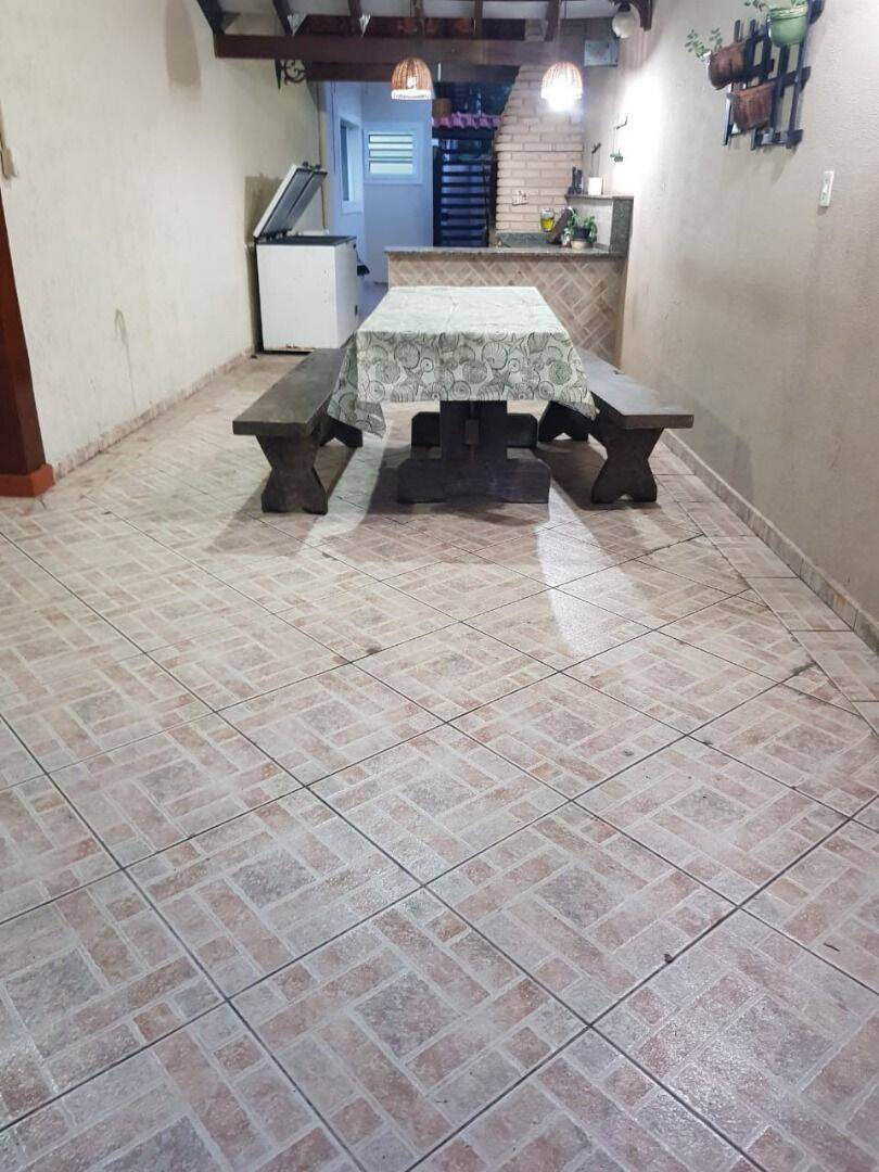 Casa, 3 quartos, 258 m² - Foto 9