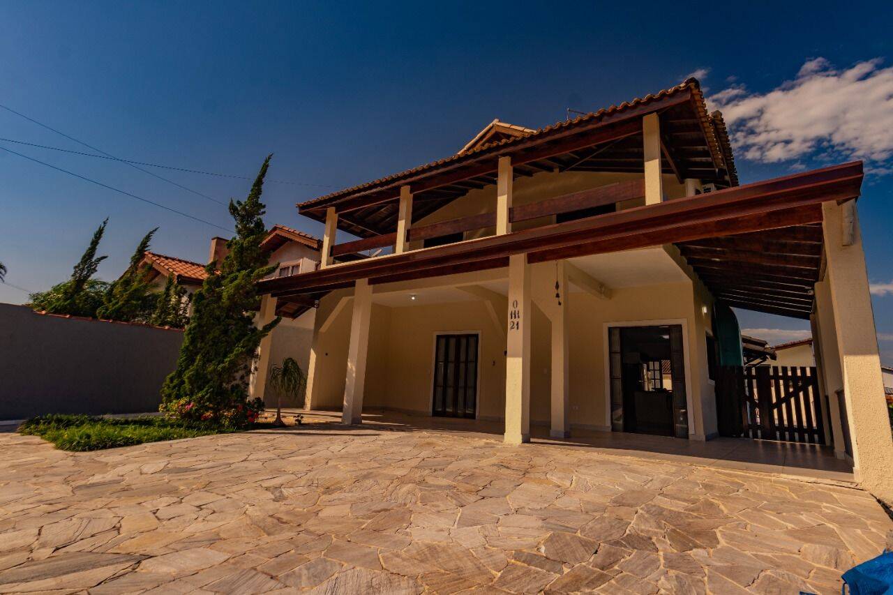 Sobrado, 5 quartos, 331 m² - Foto 4