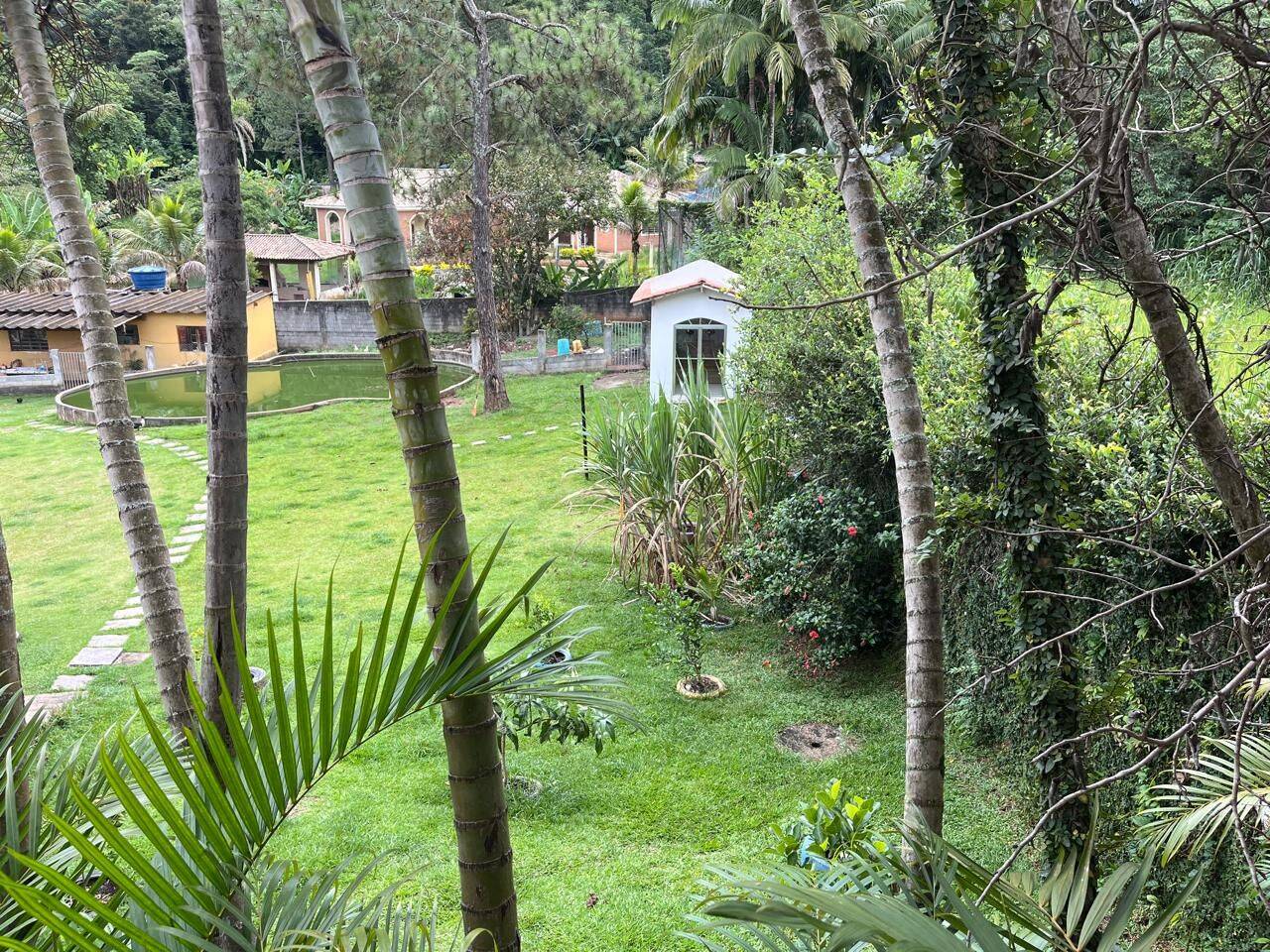 Chácara, 4 quartos, 2131 m² - Foto 13