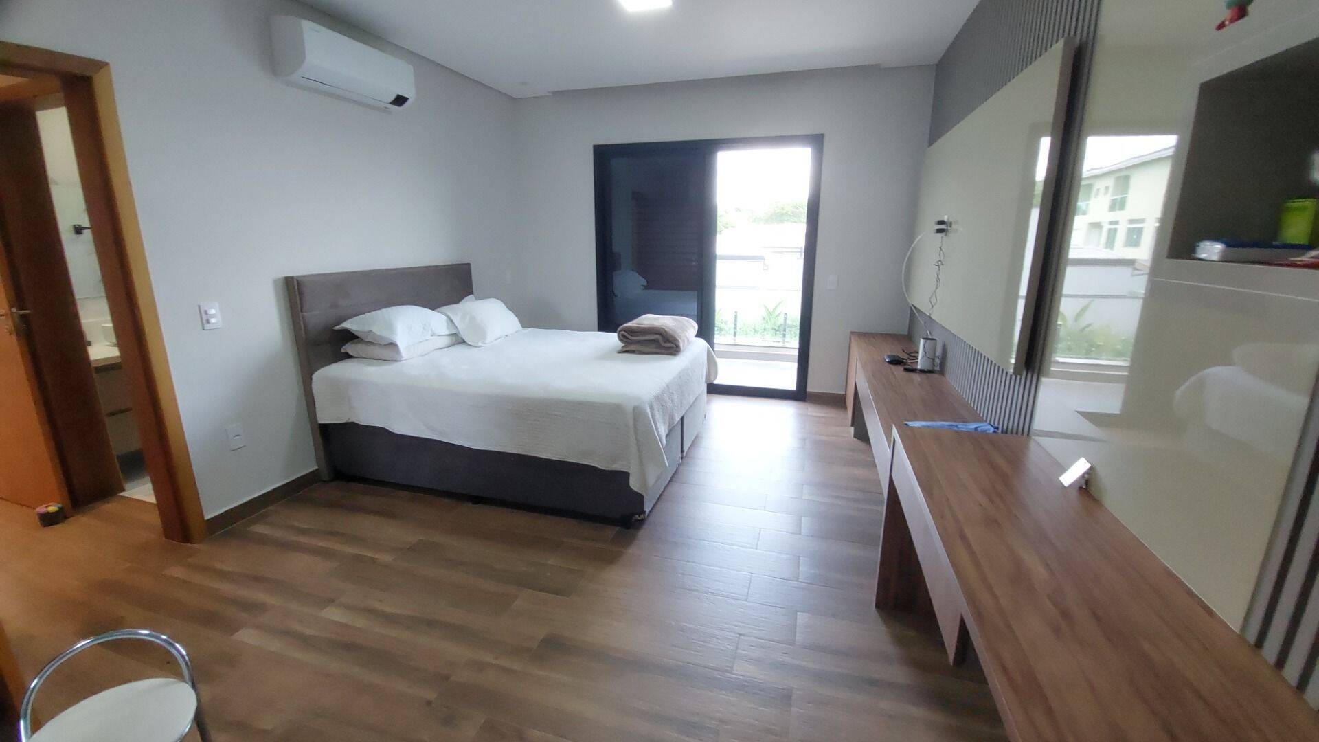 Sobrado, 4 quartos, 341 m² - Foto 59