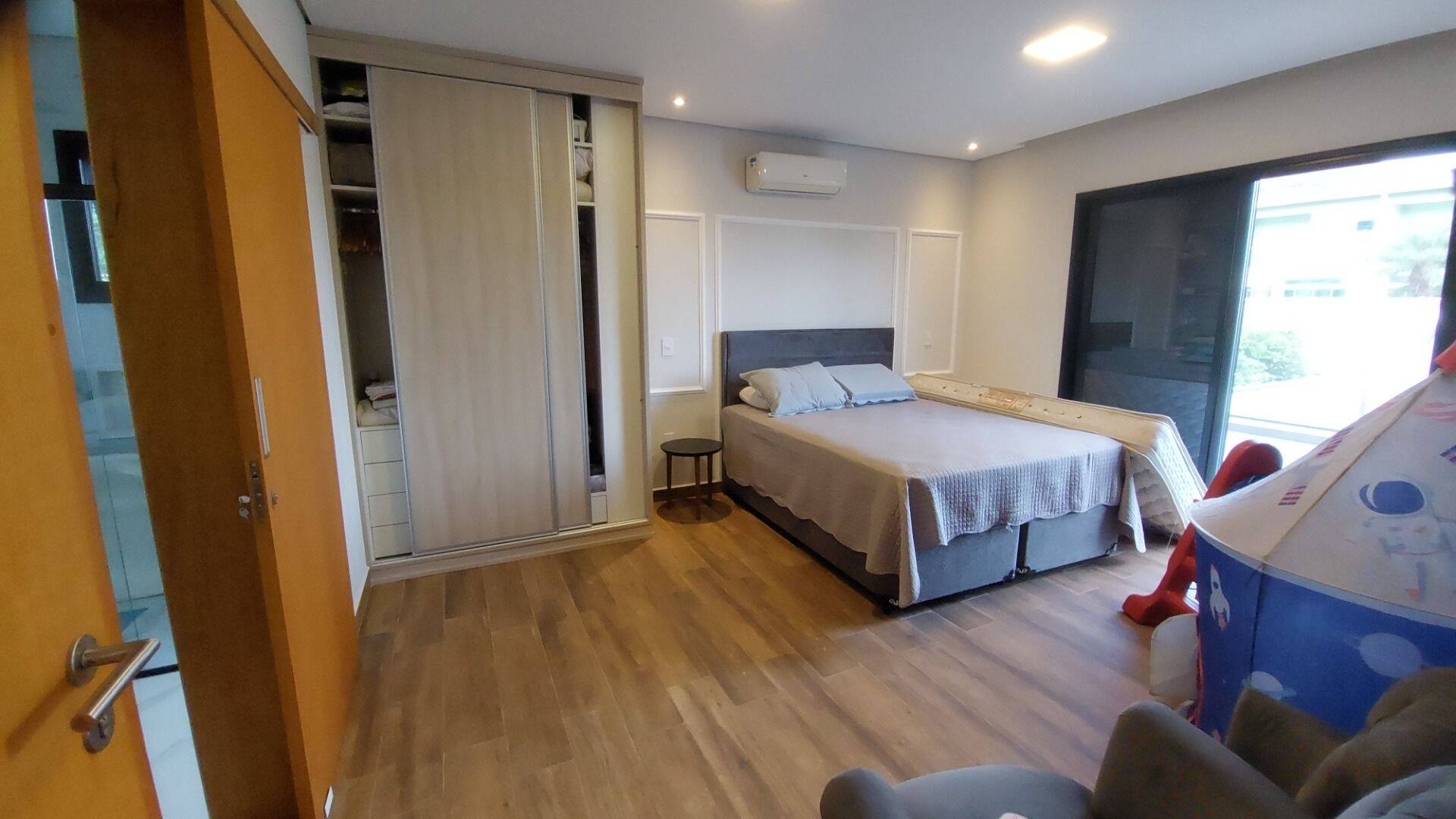 Sobrado, 4 quartos, 341 m² - Foto 64