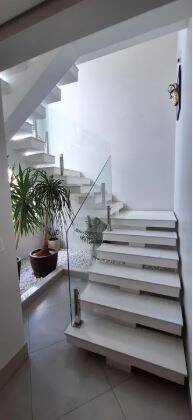 Sobrado, 3 quartos, 329 m² - Foto 2