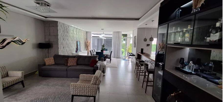 Sobrado, 3 quartos, 329 m² - Foto 13