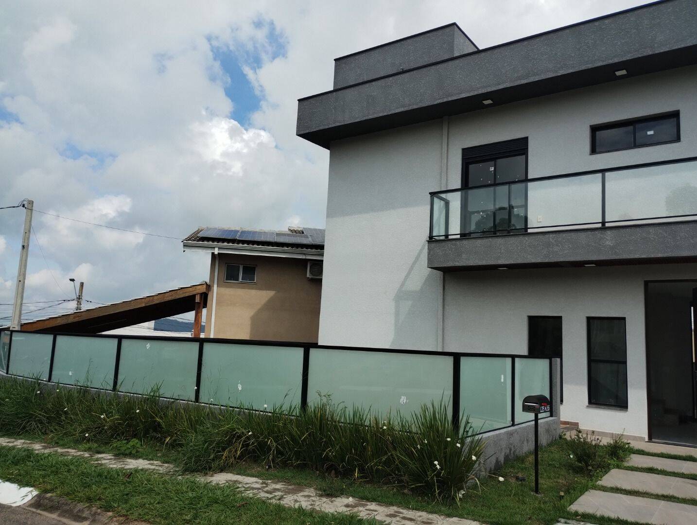 Sobrado, 3 quartos, 212 m² - Foto 2