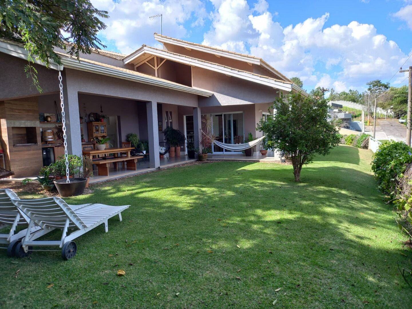 Casa, 3 quartos, 212 m² - Foto 2