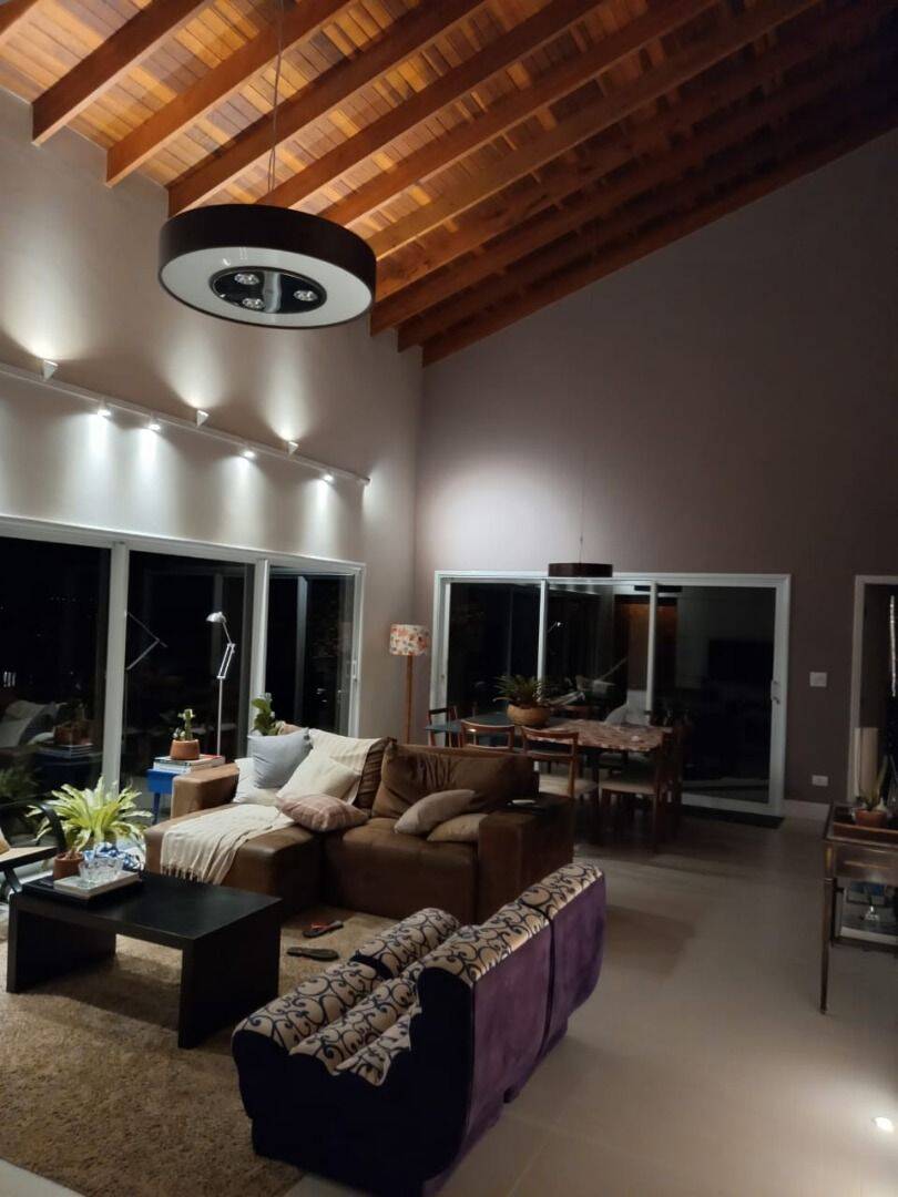 Casa, 3 quartos, 212 m² - Foto 8