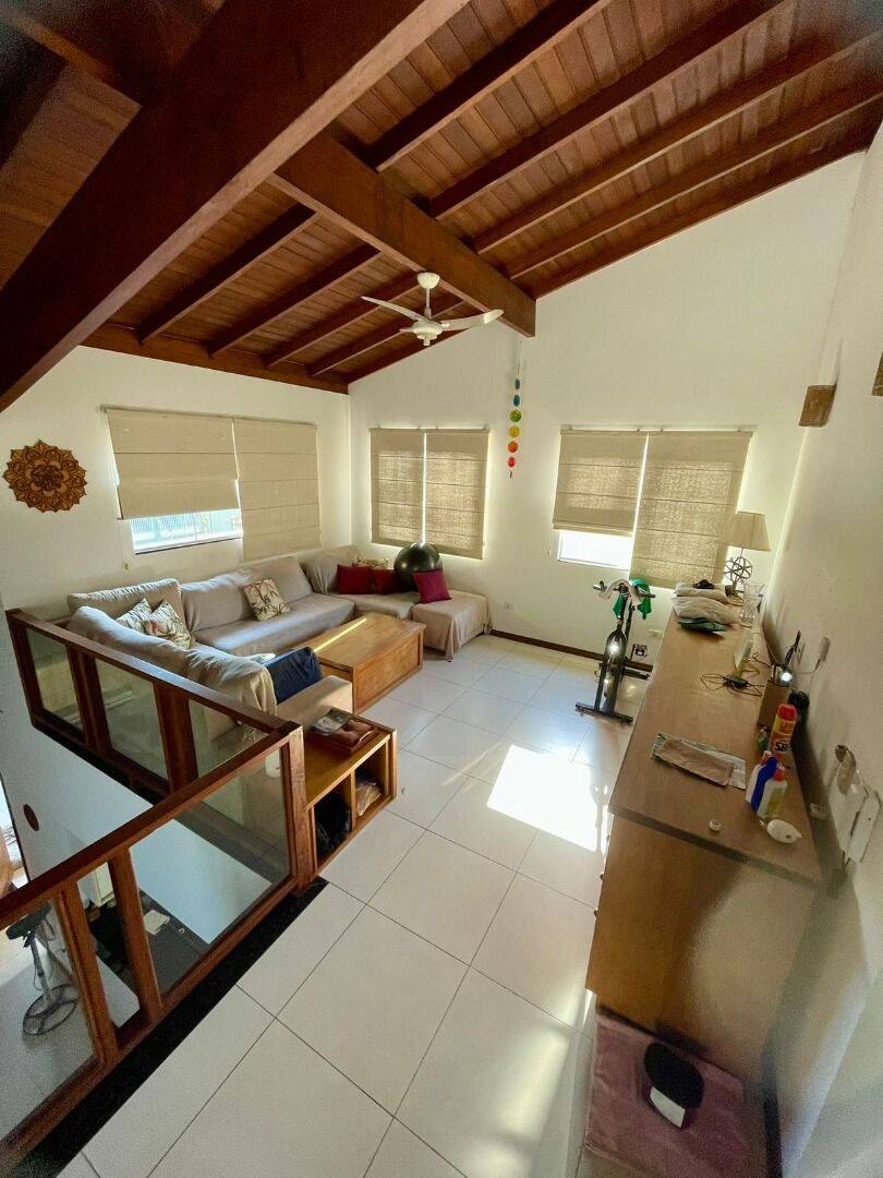 Sobrado, 4 quartos, 205 m² - Foto 2