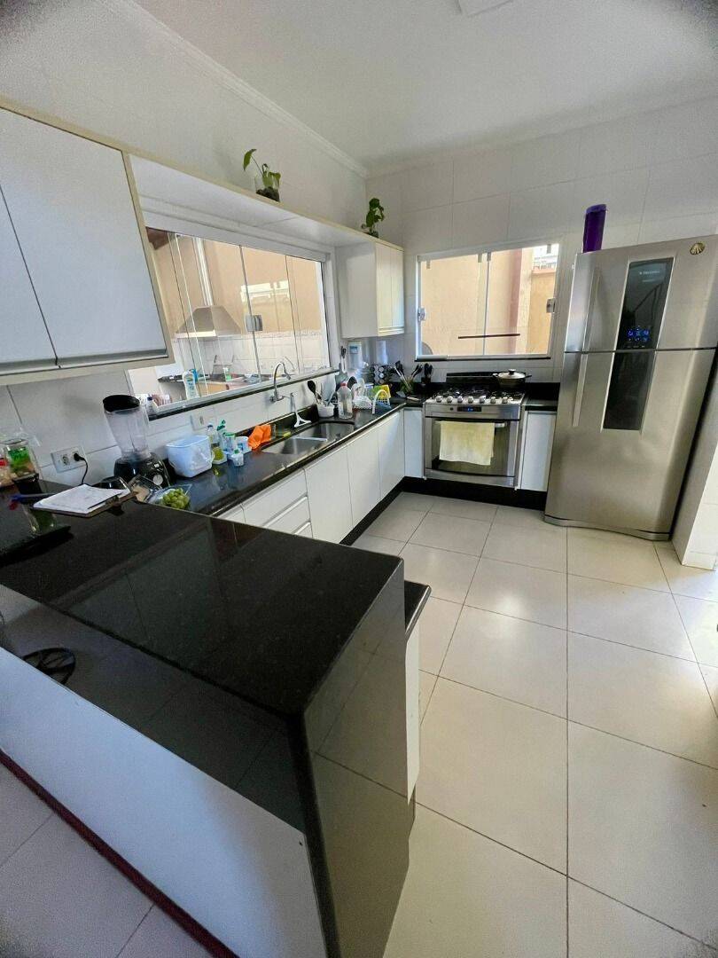Sobrado, 4 quartos, 205 m² - Foto 13
