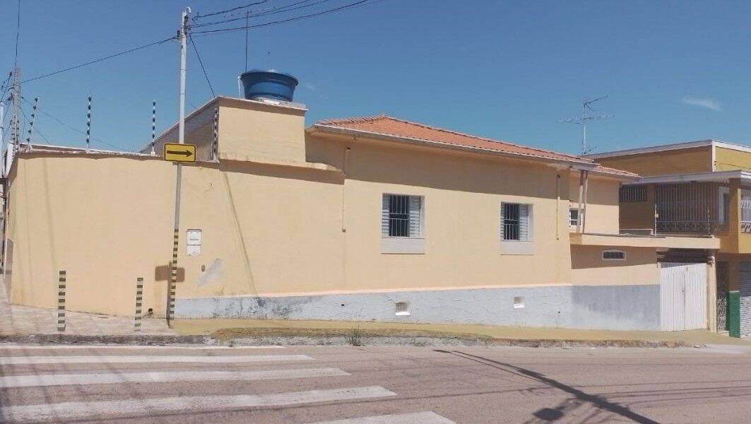 Casa, 3 quartos, 172 m² - Foto 2