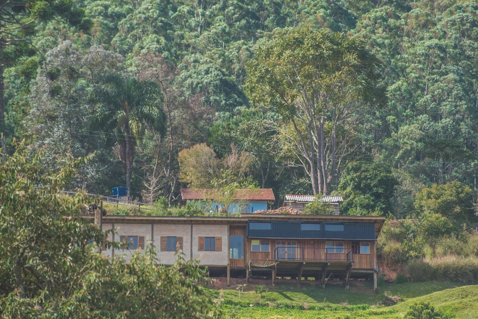 Chácara, 4 quartos, 1500 m² - Foto 1