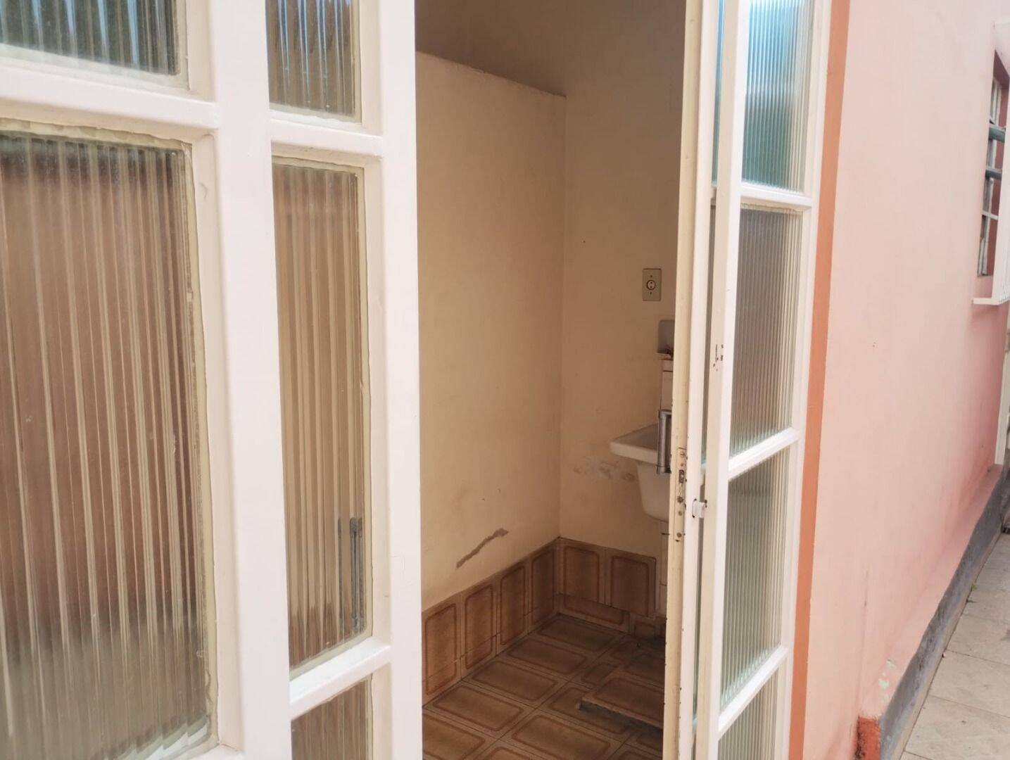 Casa, 5 quartos, 165 m² - Foto 4