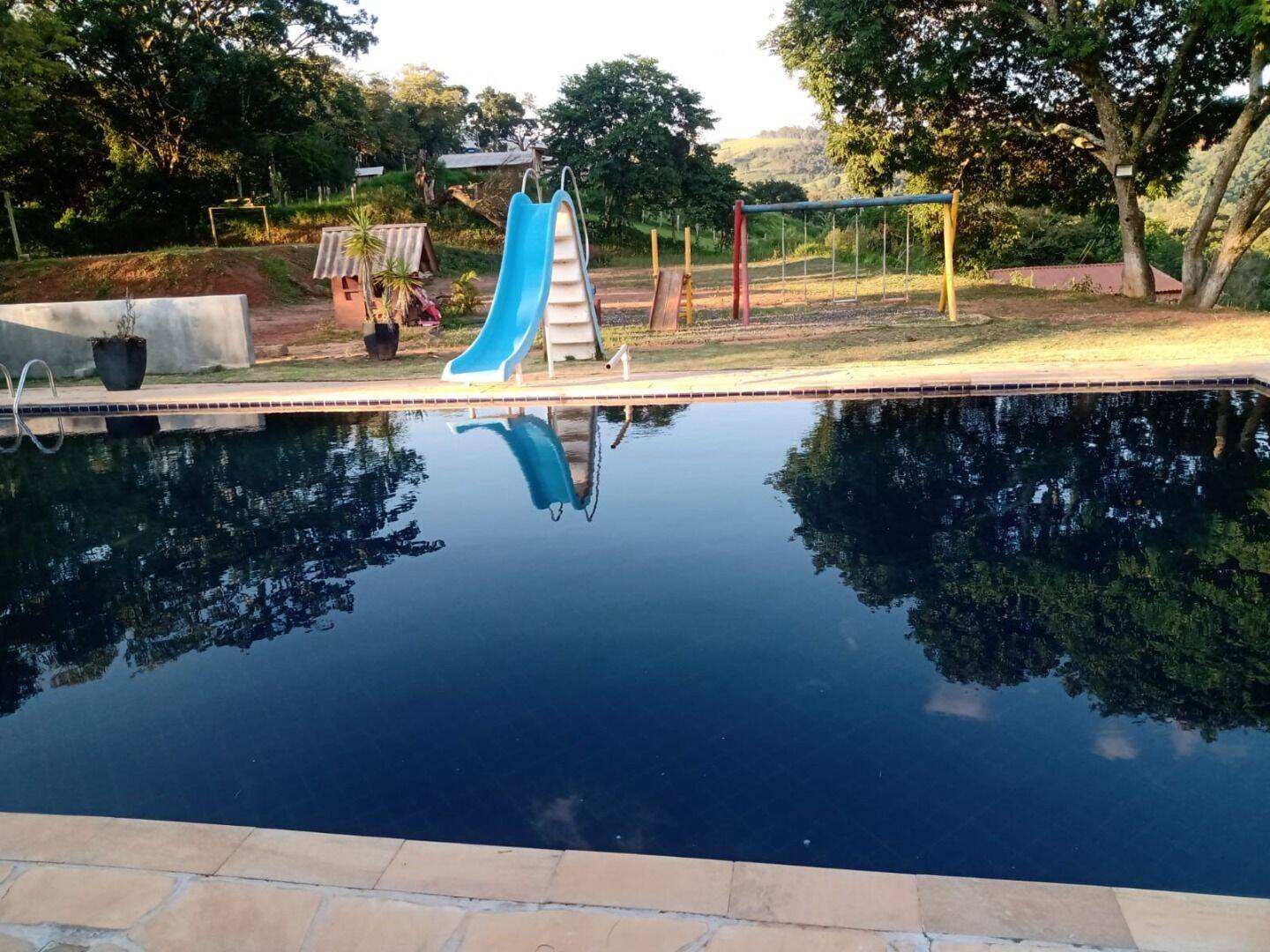 Sítio, 4 quartos, 2000 m² - Foto 2