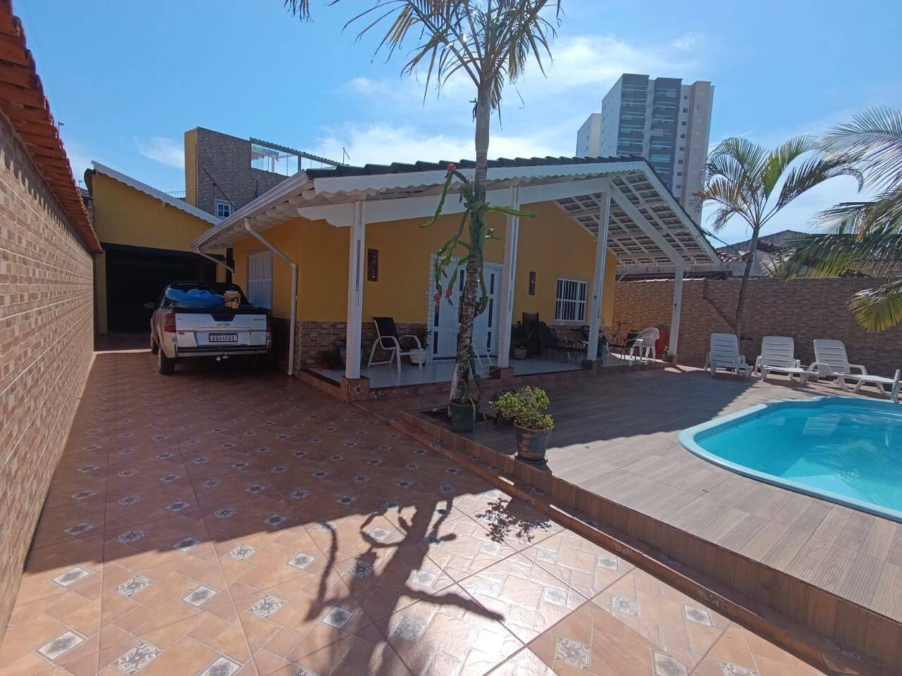 Casa, 4 quartos, 286 m² - Foto 2