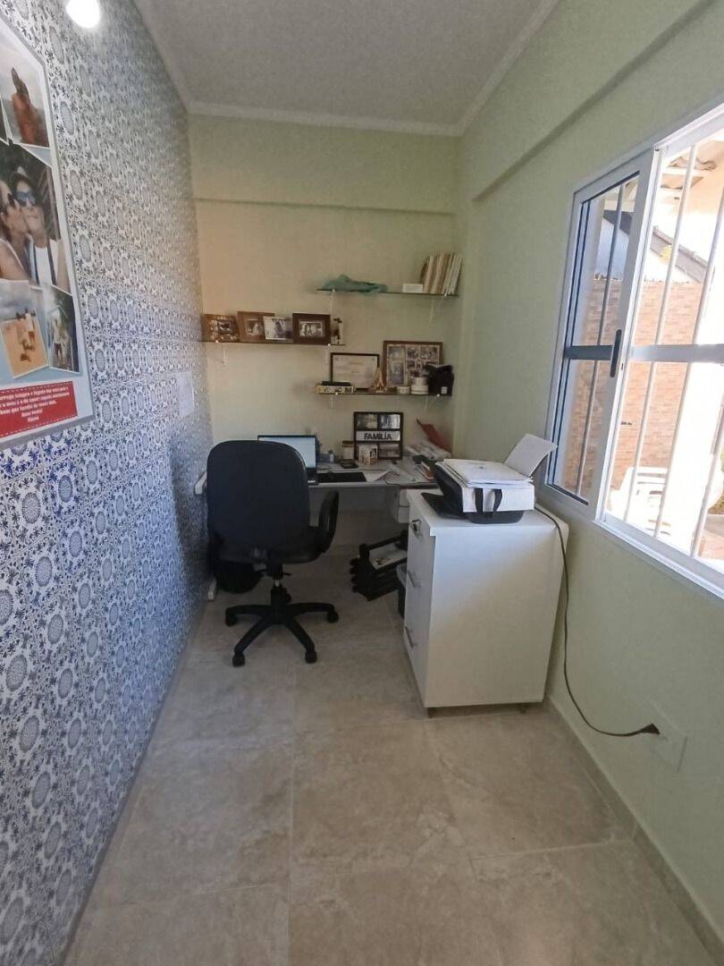 Casa, 4 quartos, 286 m² - Foto 25