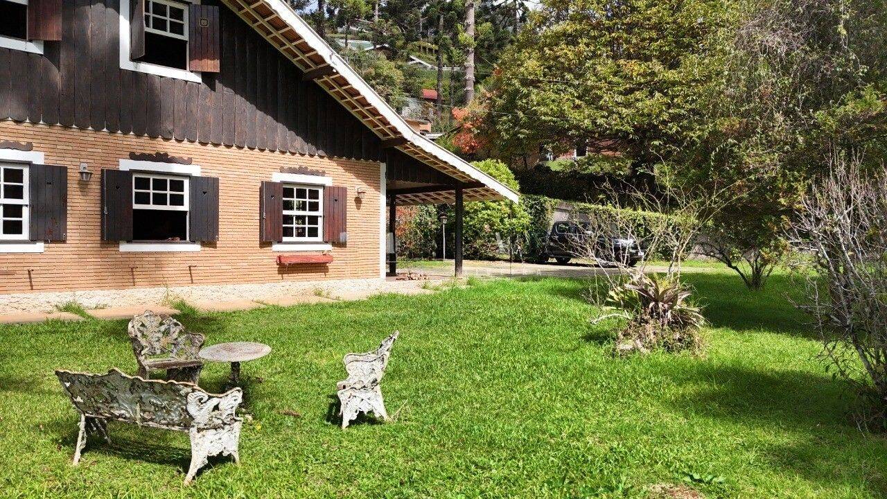 Casa, 5 quartos, 223 m² - Foto 9