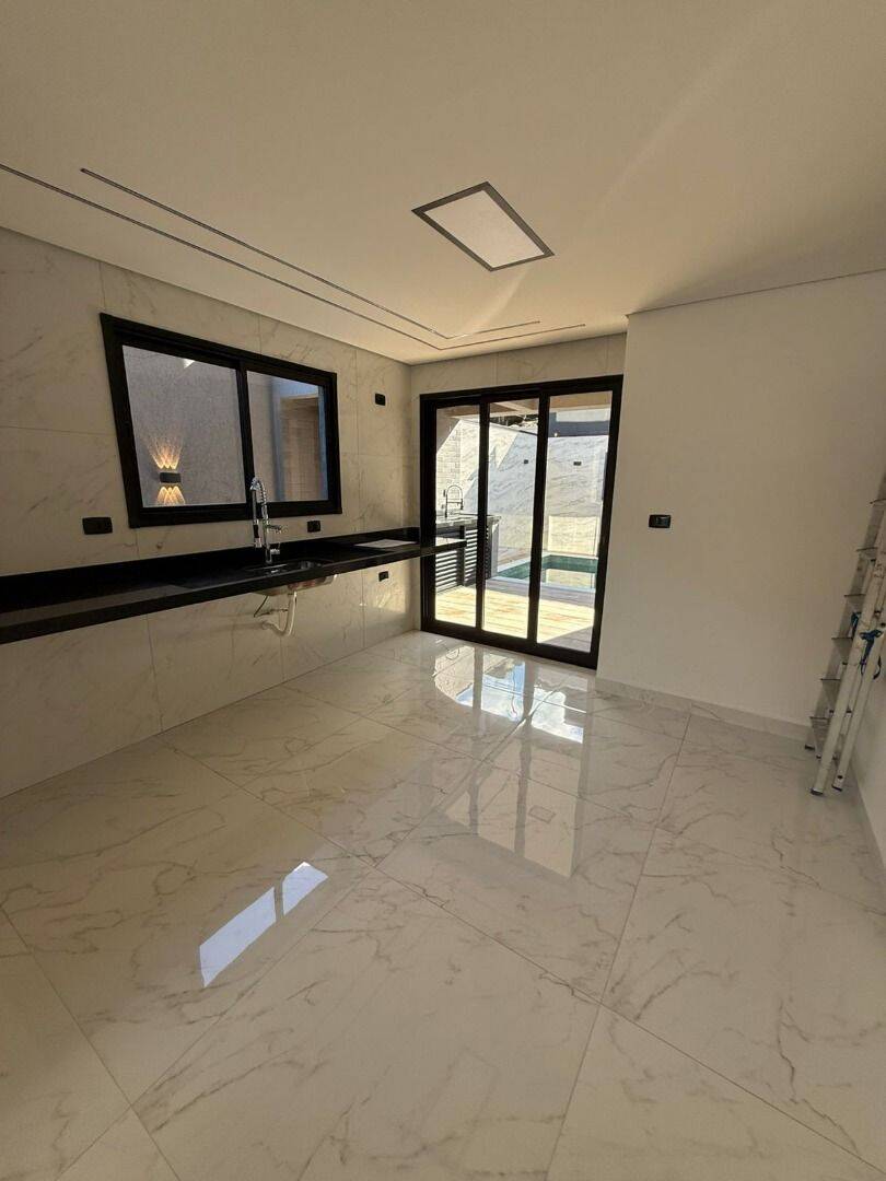 Sobrado, 4 quartos, 204 m² - Foto 5