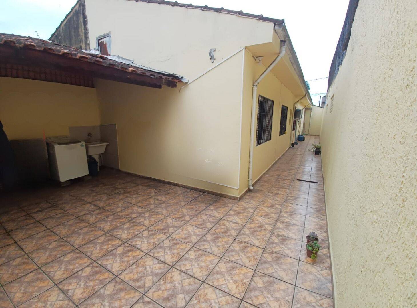 Casa, 3 quartos, 114 m² - Foto 1