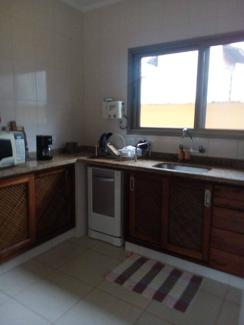 Casa, 4 quartos, 252 m² - Foto 17