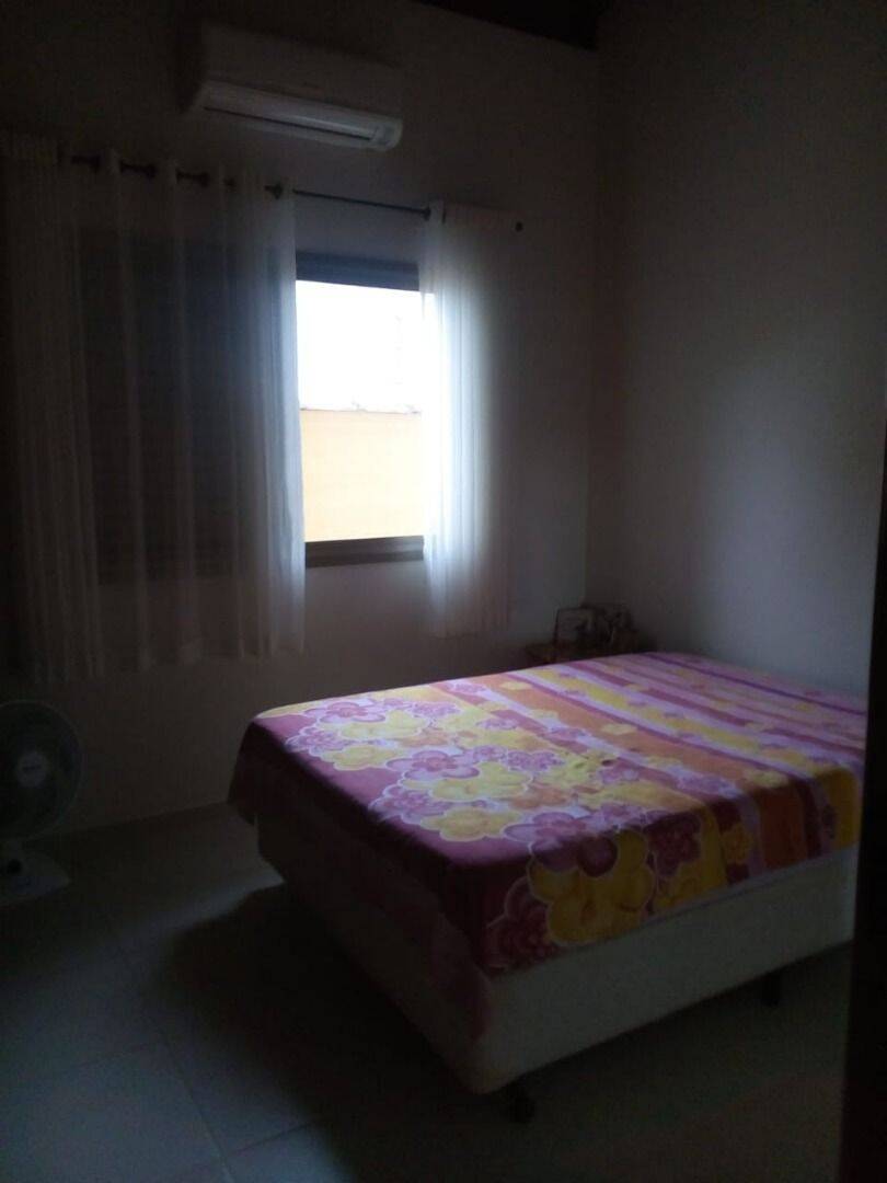 Casa, 4 quartos, 252 m² - Foto 24