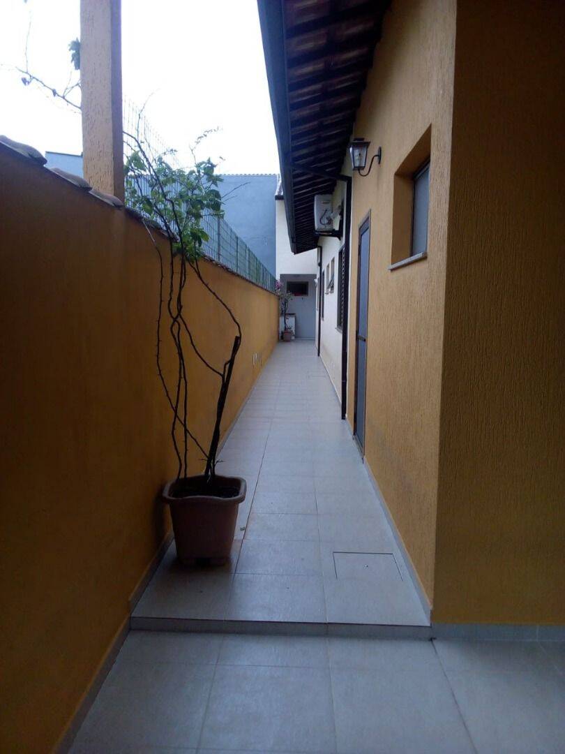 Casa, 4 quartos, 252 m² - Foto 36