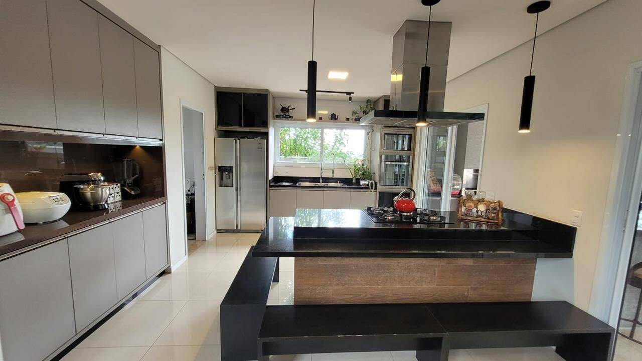 Sobrado, 4 quartos, 385 m² - Foto 21