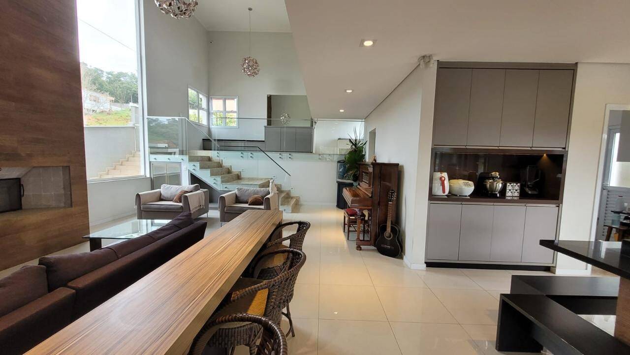 Sobrado, 4 quartos, 385 m² - Foto 23