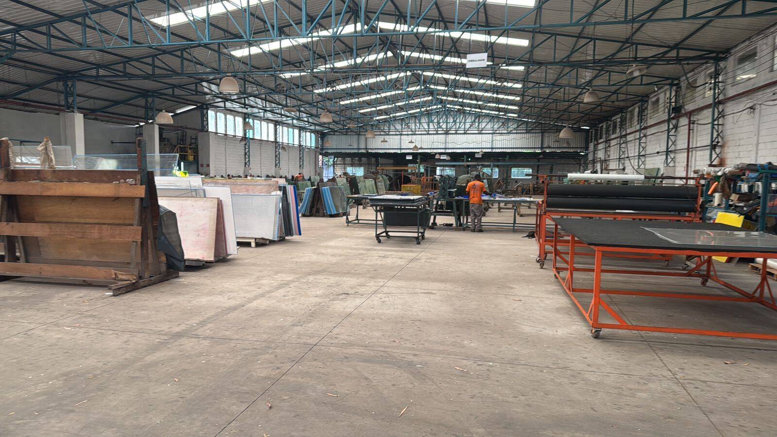 Depósito-Galpão, 5800 m² - Foto 1