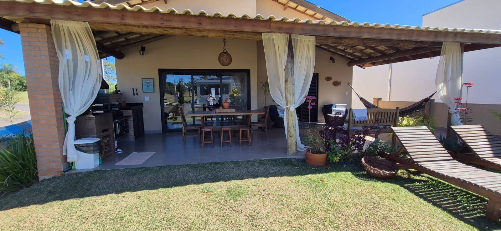 Casa, 5 quartos, 207 m² - Foto 4