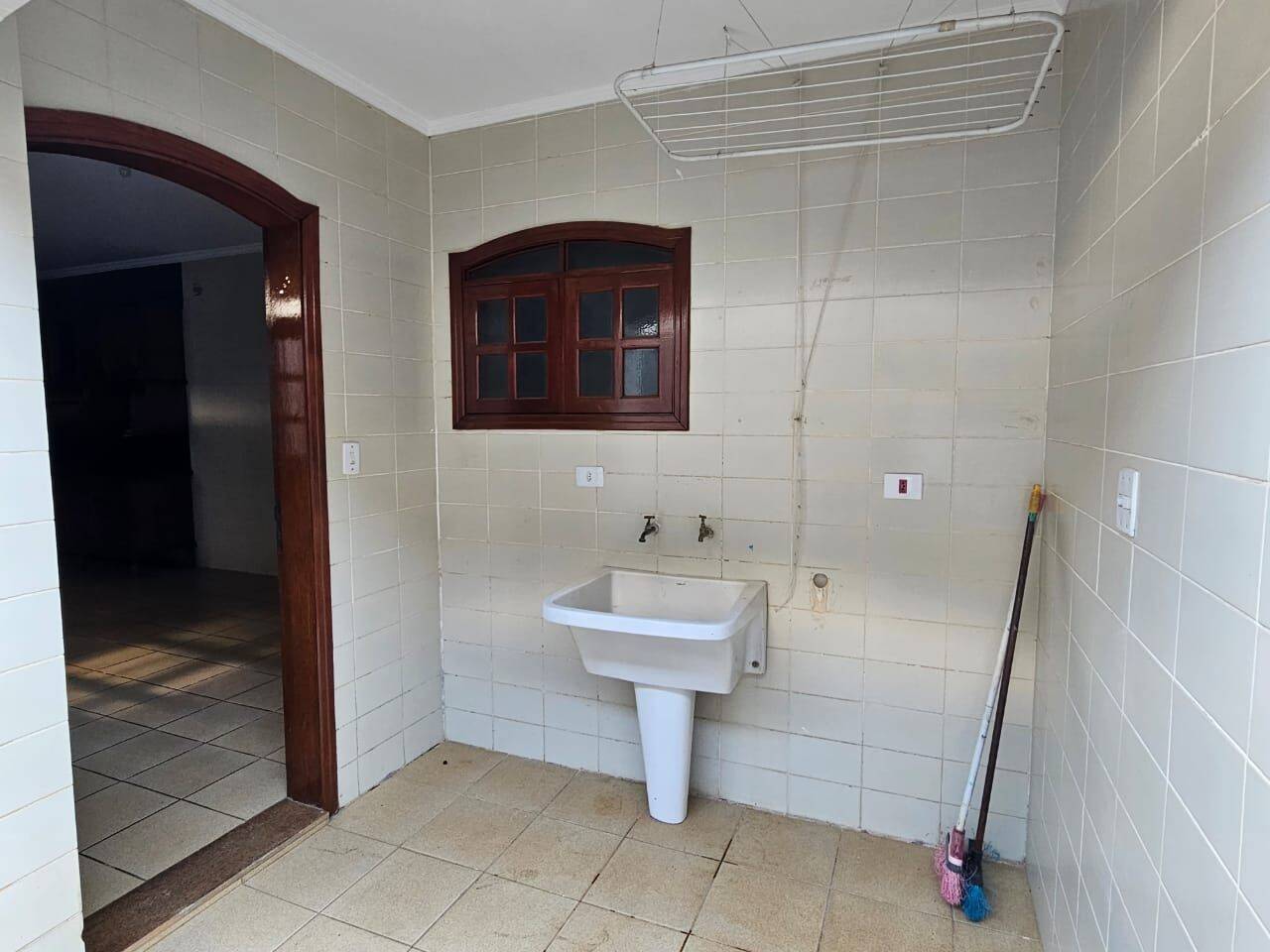 Casa, 6 quartos, 376 m² - Foto 28