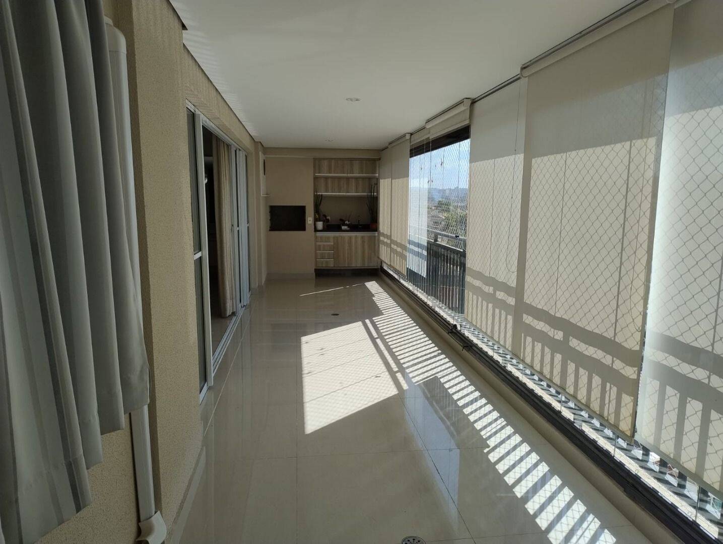 Apartamento, 3 quartos, 172 m² - Foto 1