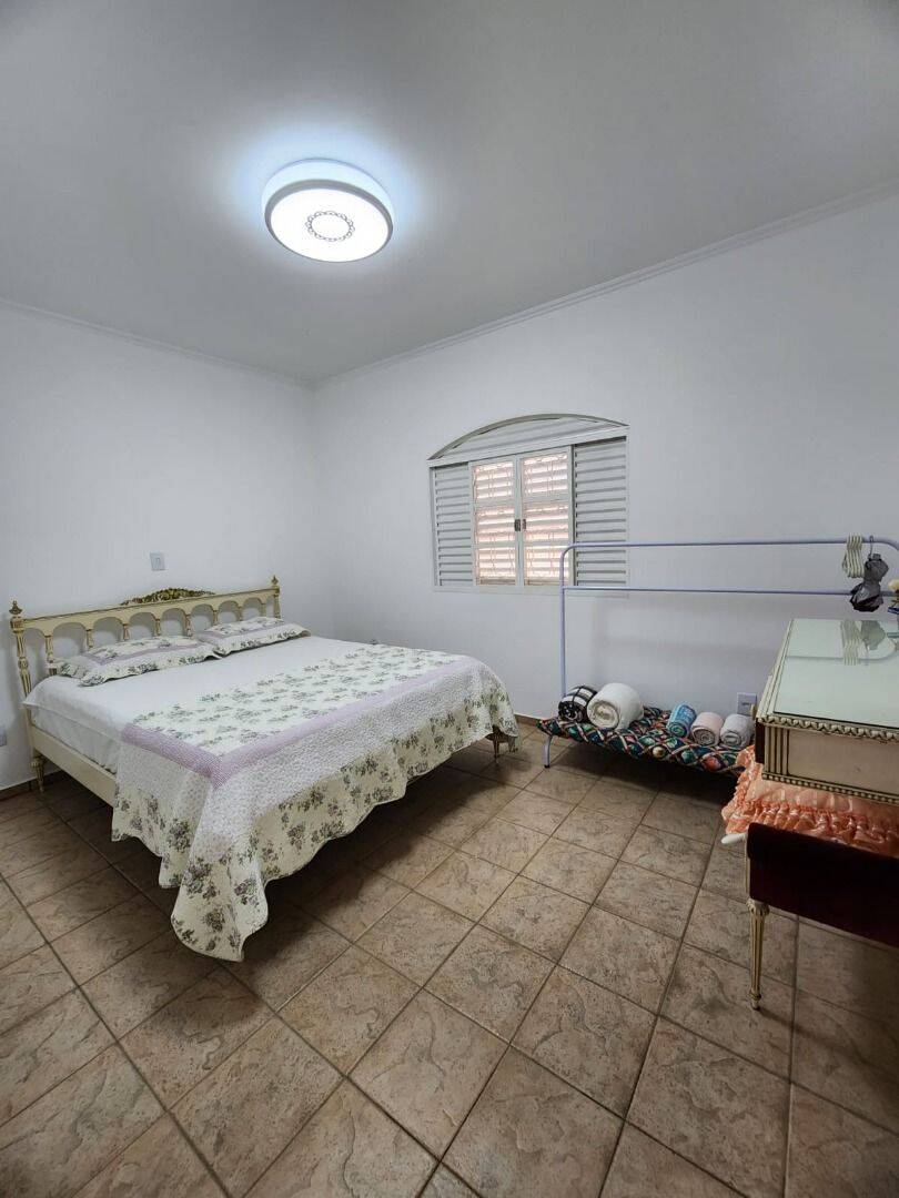 Chácara, 3 quartos, 800 m² - Foto 4