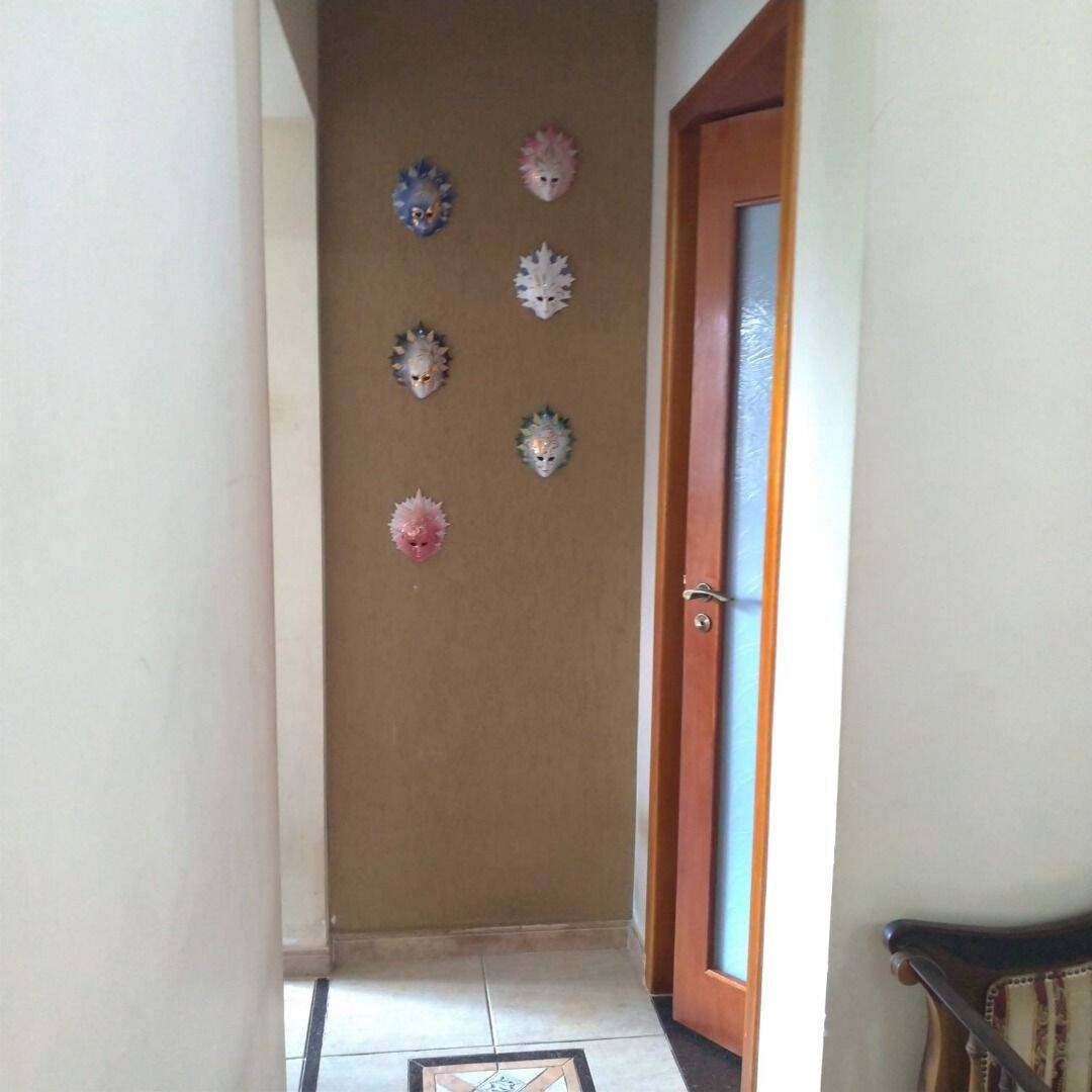 Casa, 4 quartos, 320 m² - Foto 22