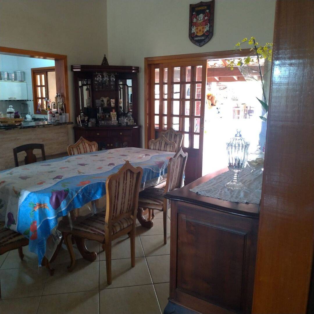 Casa, 4 quartos, 320 m² - Foto 24